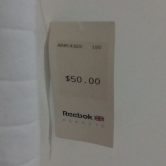 All white terrycloth Reebok Tracksuit size xl. - Picture 3 of 12
